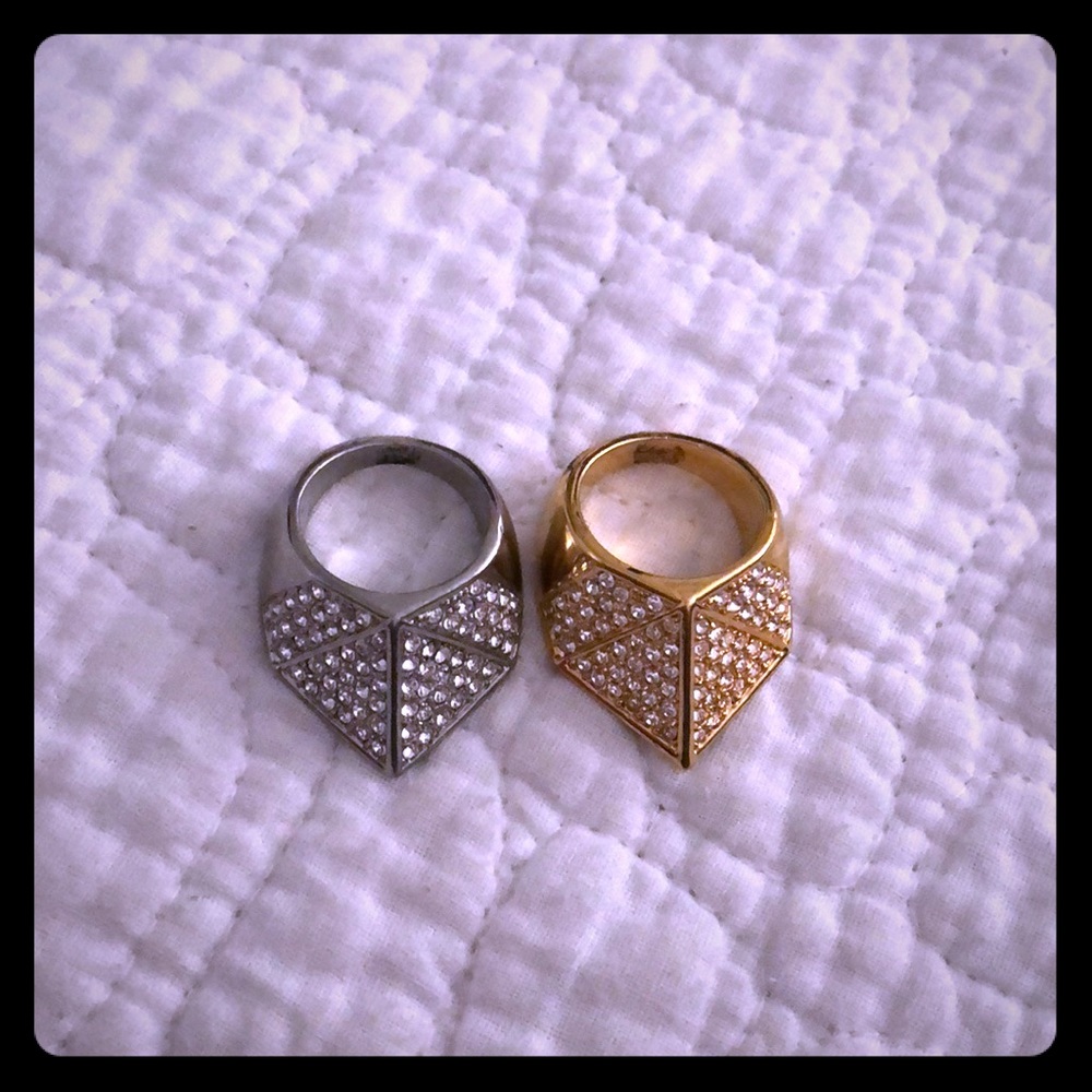 Set of 2 cc Skye rings retail $89 each